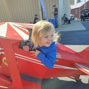 Meet your Posher, Jason